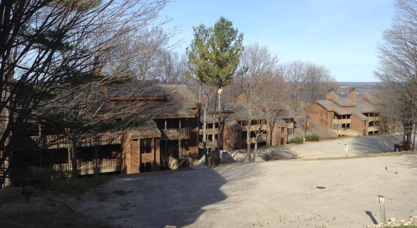 Summit Village Bellaire Extérieur photo