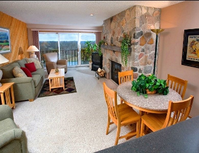 Summit Village Bellaire Chambre photo