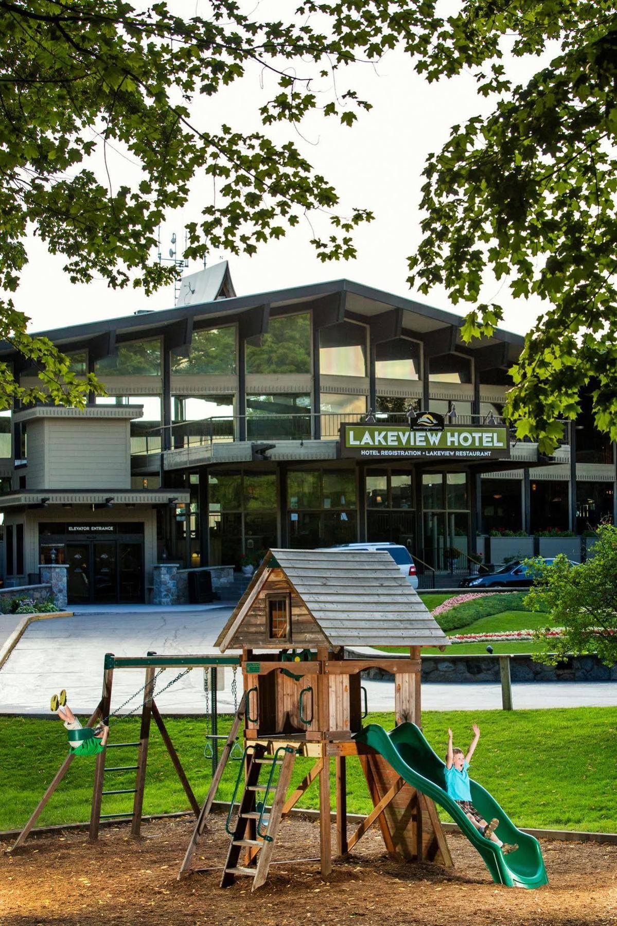 Summit Village Bellaire Extérieur photo